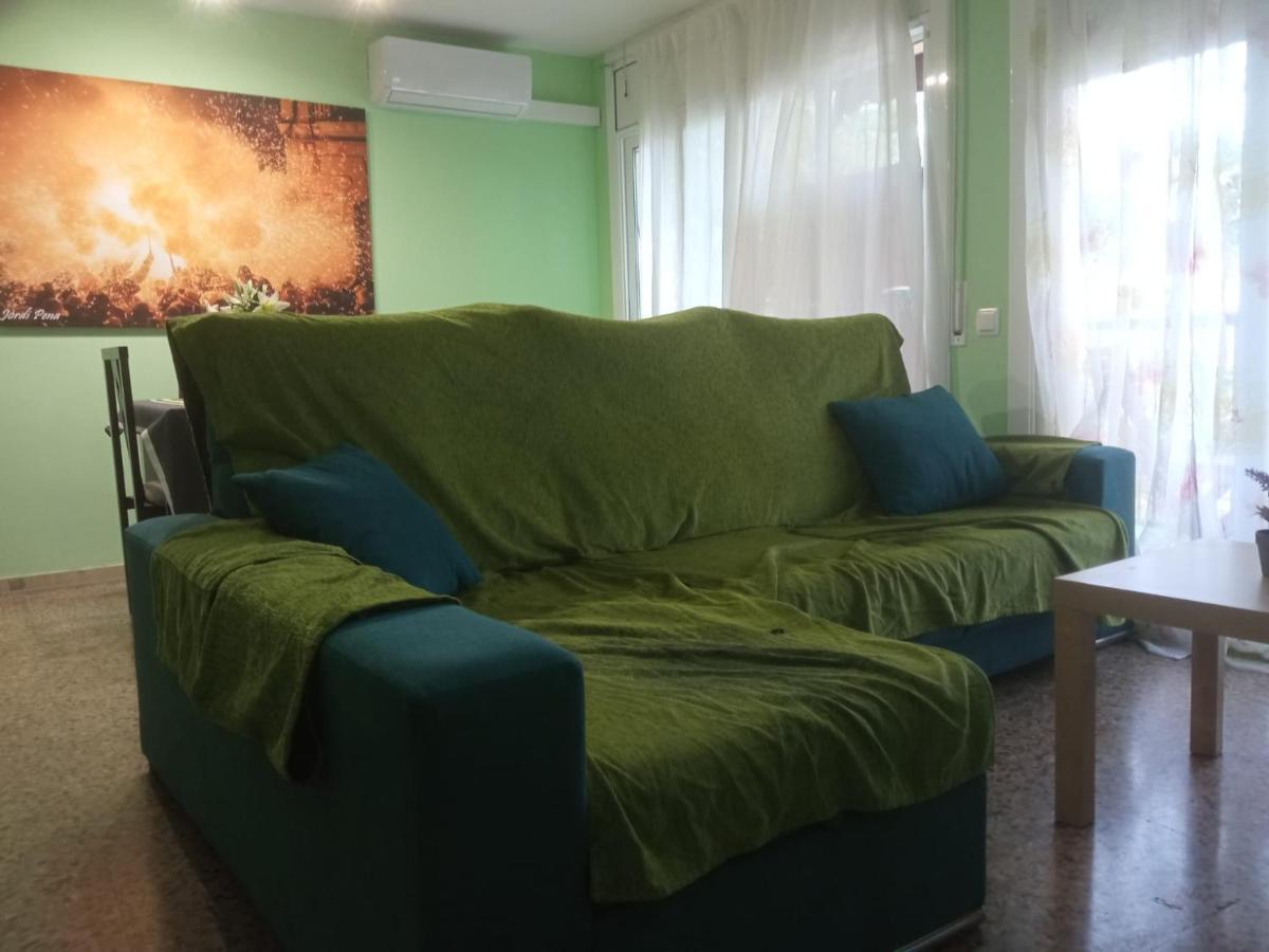 Cal Turuta Apartman Vilanova i la Geltrú Kültér fotó